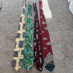 Golf Themed Men's Ties Neckties Enthusiast Golfing  Lot of 4